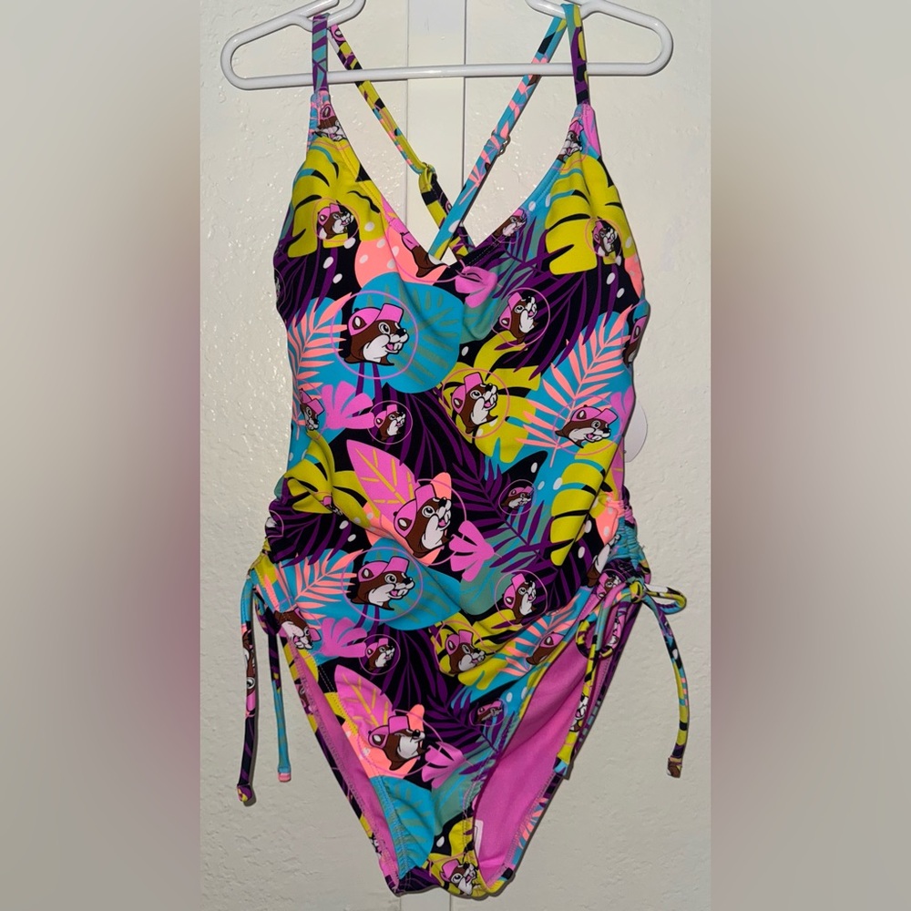 NWT Buc-ee's Women's Logo Print One Piece Swimsuit Bathing Suit Bucees Sz:Small
